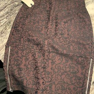 Wildred Elastic waist skirt with zipper sides